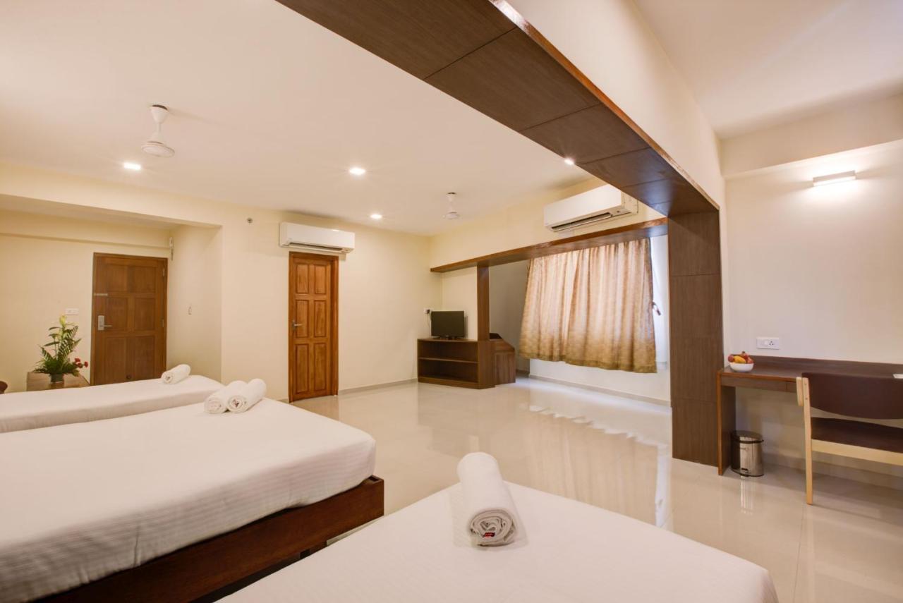 Hotel Bms Mangaluru Zewnętrze zdjęcie