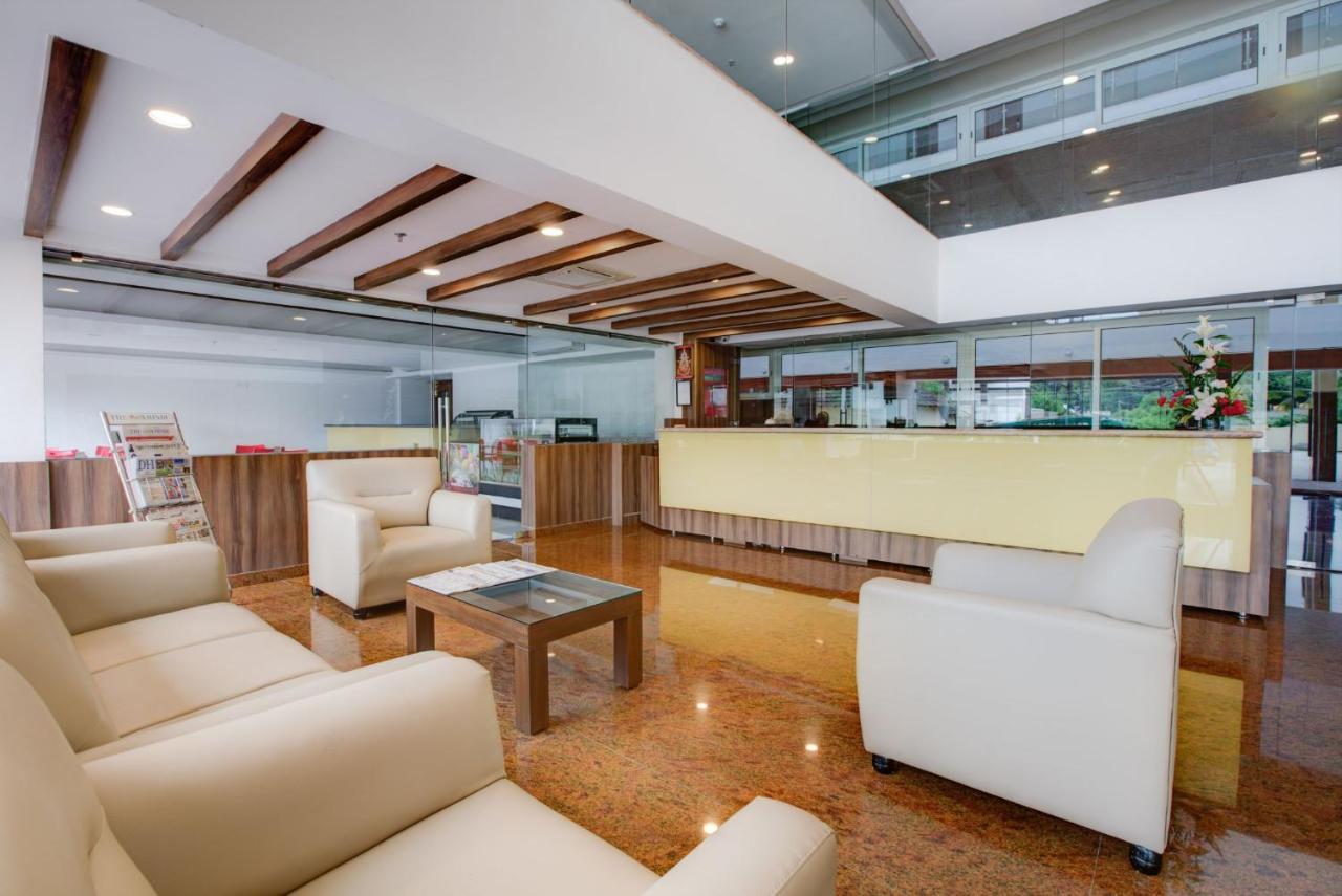 Hotel Bms Mangaluru Zewnętrze zdjęcie