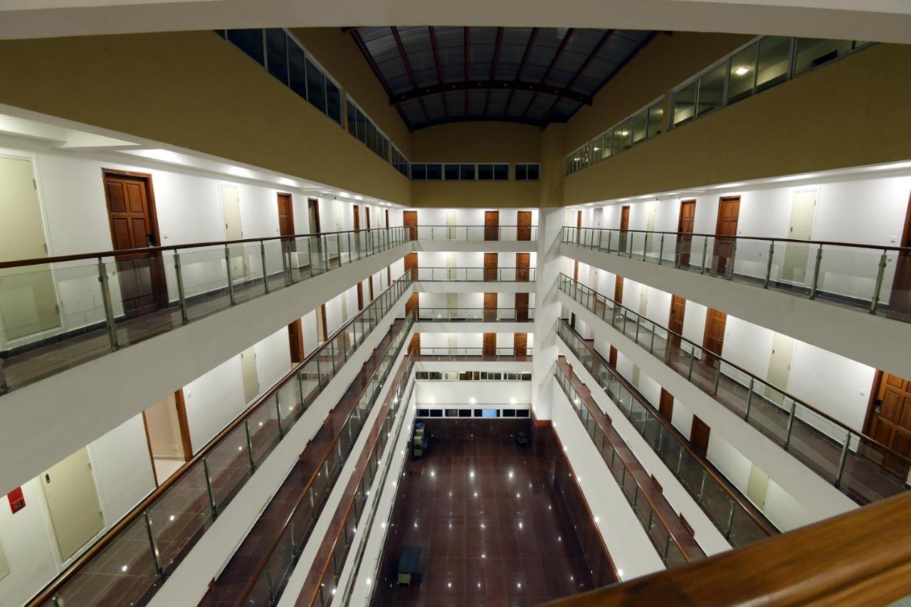Hotel Bms Mangaluru Zewnętrze zdjęcie