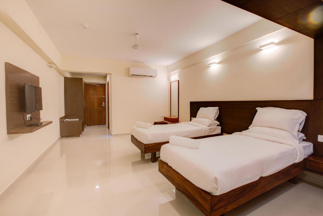Hotel Bms Mangaluru Zewnętrze zdjęcie